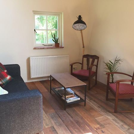 Huisje op Hamingen Staphorst Buitenkant foto